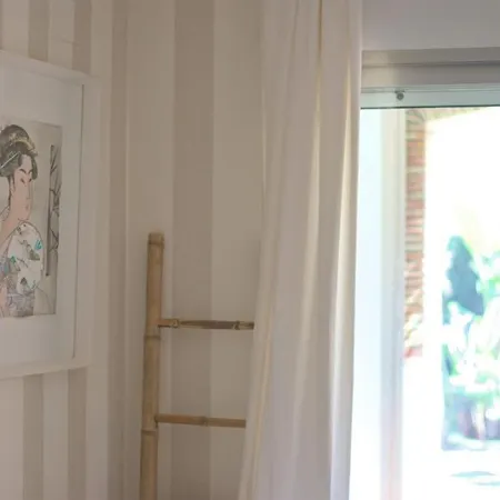 Pareado Con Jardin Privado En Urbanizacion Hotel