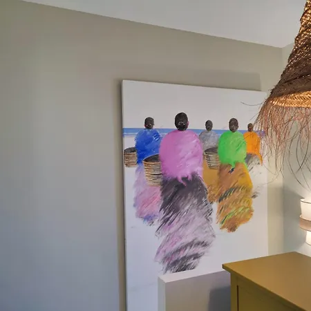 Pareado Con Jardin Privado En Urbanizacion Dénia