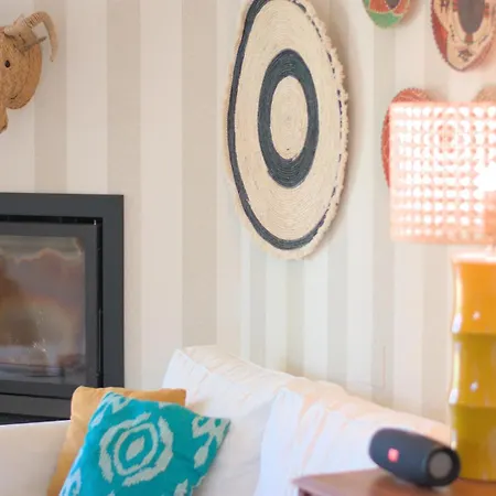 Pareado Con Jardin Privado En Urbanizacion 4*