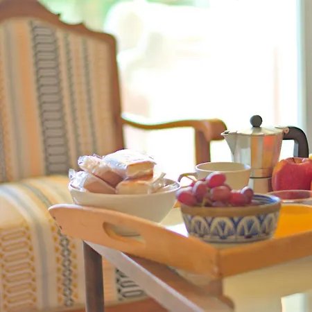 Hotel Pareado Con Jardin Privado En Urbanizacion